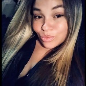 Meet your Posher, Shawna